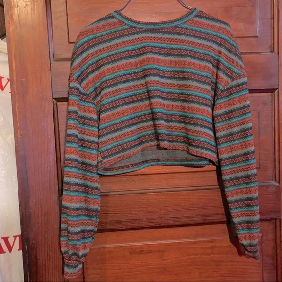Zaful Tops Zaful Ethnic Cropped Knitwear Longsleeve Poshmark
